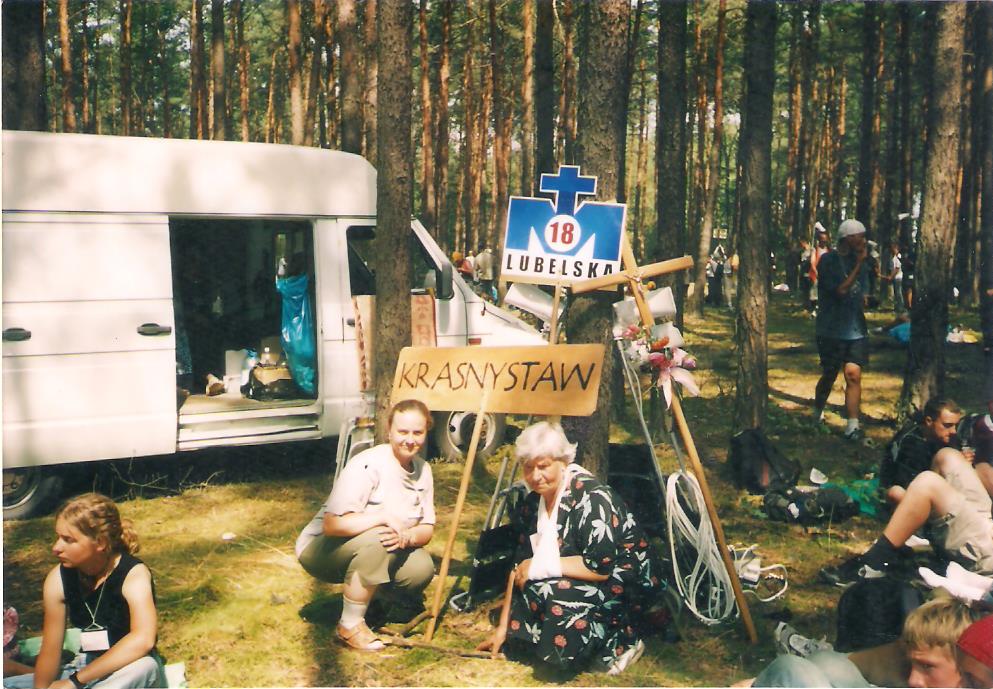 2003b 001